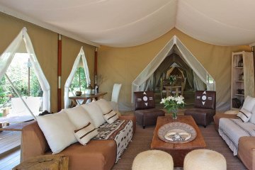 Fotoreise-Kenia-Lodge-Lounge